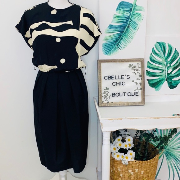 Vintage Dresses & Skirts - Vintage Abstract Sheath Dress Black & Cream Sz 8P